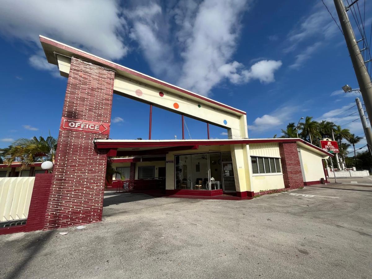 Palacio Inn Motel Miami Springs Exteriér fotografie