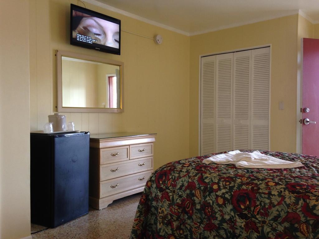 Palacio Inn Motel Miami Springs Pokoj fotografie